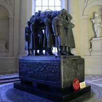 Paris | Hôtel des Invalides | Soldatendenkmal in der Église du Dôme